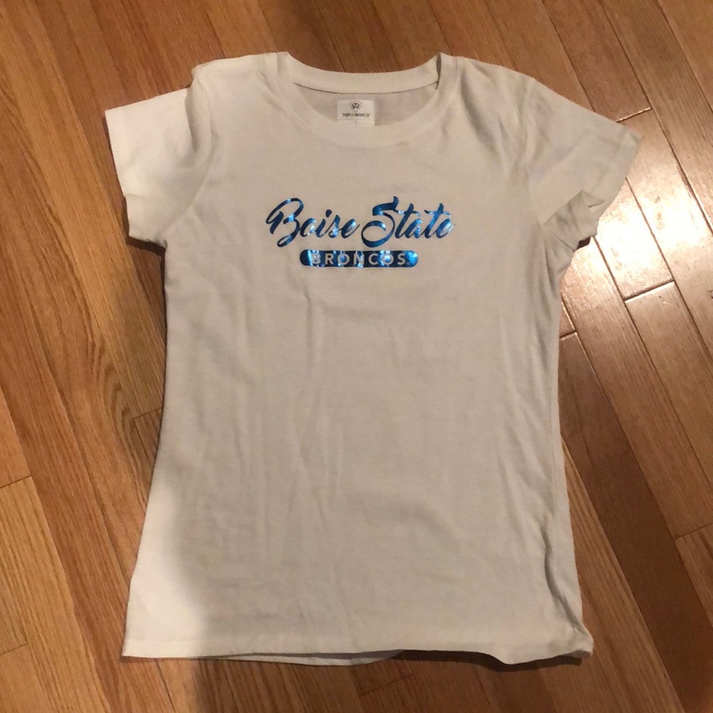 Boise state white t-shirt size small - Picture 2 of 4